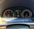 Желтый Фольксваген Туран, объемом двигателя 1.6 л и пробегом 255 тыс. км за 9450 $, фото 6 на Automoto.ua