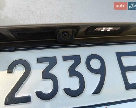 Желтый Фольксваген Туран, объемом двигателя 2 л и пробегом 214 тыс. км за 12500 $, фото 11 на Automoto.ua