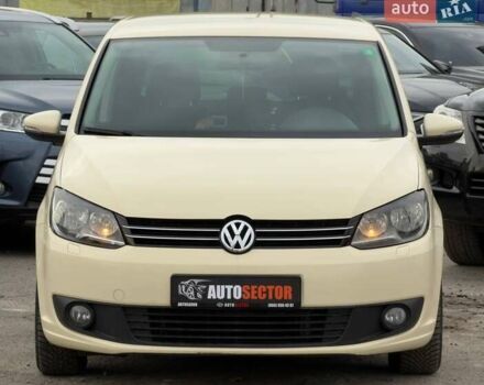 Желтый Фольксваген Туран, объемом двигателя 2 л и пробегом 262 тыс. км за 10800 $, фото 5 на Automoto.ua