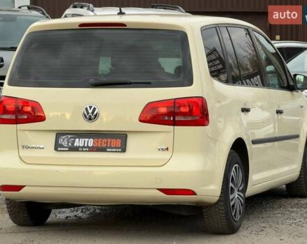 Желтый Фольксваген Туран, объемом двигателя 2 л и пробегом 262 тыс. км за 10800 $, фото 7 на Automoto.ua