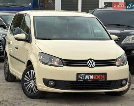 Желтый Фольксваген Туран, объемом двигателя 2 л и пробегом 262 тыс. км за 10800 $, фото 3 на Automoto.ua