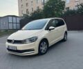 Жовтий Фольксваген Туран, об'ємом двигуна 1.97 л та пробігом 330 тис. км за 11000 $, фото 1 на Automoto.ua