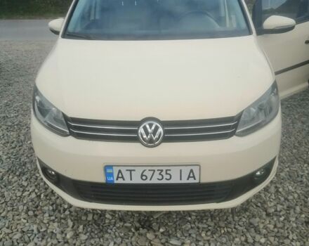 Желтый Фольксваген Туран, объемом двигателя 1.6 л и пробегом 250 тыс. км за 7000 $, фото 6 на Automoto.ua