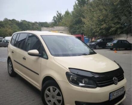 Жовтий Фольксваген Туран, об'ємом двигуна 1.6 л та пробігом 380 тис. км за 8000 $, фото 1 на Automoto.ua