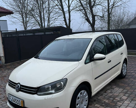 Жовтий Фольксваген Туран, об'ємом двигуна 1.6 л та пробігом 295 тис. км за 9900 $, фото 1 на Automoto.ua