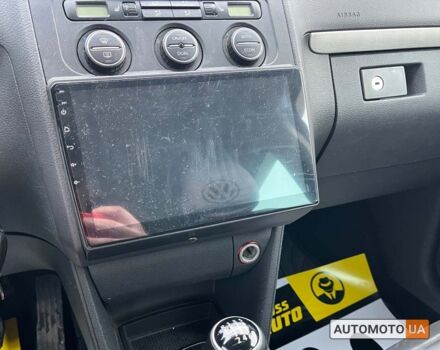 Серый Фольксваген Туран, объемом двигателя 1.4 л и пробегом 242 тыс. км за 7950 $, фото 16 на Automoto.ua