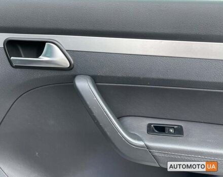 Серый Фольксваген Туран, объемом двигателя 1.4 л и пробегом 242 тыс. км за 7950 $, фото 20 на Automoto.ua