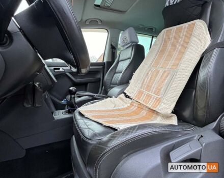 Серый Фольксваген Туран, объемом двигателя 1.4 л и пробегом 242 тыс. км за 7950 $, фото 9 на Automoto.ua