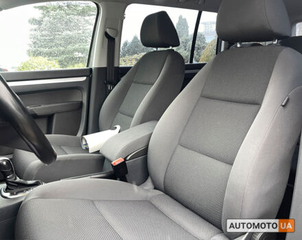 Серый Фольксваген Туран, объемом двигателя 1.4 л и пробегом 182 тыс. км за 9900 $, фото 14 на Automoto.ua