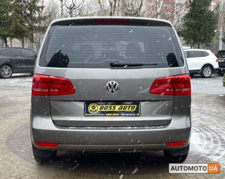 Серый Фольксваген Туран, объемом двигателя 1.4 л и пробегом 182 тыс. км за 9900 $, фото 5 на Automoto.ua