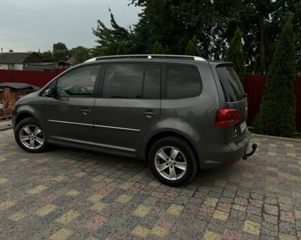 Сірий Фольксваген Туран, об'ємом двигуна 1.6 л та пробігом 205 тис. км за 10500 $, фото 19 на Automoto.ua