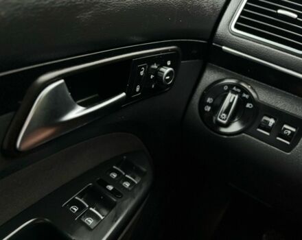 Сірий Фольксваген Туран, об'ємом двигуна 1.6 л та пробігом 205 тис. км за 10500 $, фото 13 на Automoto.ua