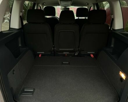 Сірий Фольксваген Туран, об'ємом двигуна 1.6 л та пробігом 205 тис. км за 10500 $, фото 6 на Automoto.ua