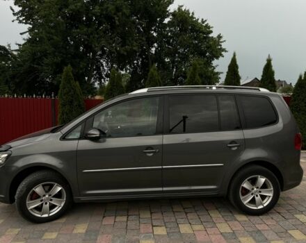 Сірий Фольксваген Туран, об'ємом двигуна 1.6 л та пробігом 205 тис. км за 10500 $, фото 4 на Automoto.ua