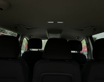 Сірий Фольксваген Туран, об'ємом двигуна 1.6 л та пробігом 205 тис. км за 10500 $, фото 7 на Automoto.ua