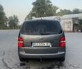 Серый Фольксваген Туран, объемом двигателя 2 л и пробегом 270 тыс. км за 5200 $, фото 5 на Automoto.ua