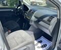 Серый Фольксваген Туран, объемом двигателя 1.9 л и пробегом 350 тыс. км за 1350 $, фото 11 на Automoto.ua