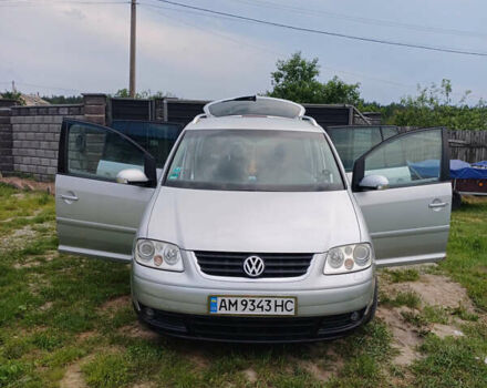 Серый Фольксваген Туран, объемом двигателя 2 л и пробегом 259 тыс. км за 5600 $, фото 9 на Automoto.ua