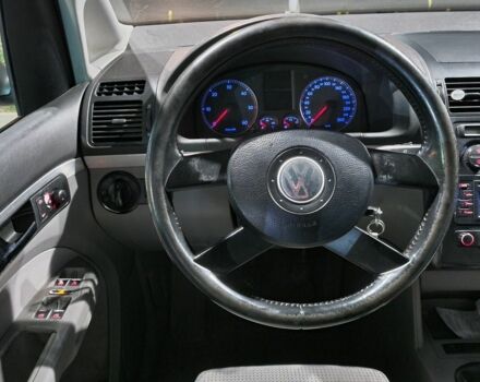 Серый Фольксваген Туран, объемом двигателя 0 л и пробегом 467 тыс. км за 2568 $, фото 4 на Automoto.ua