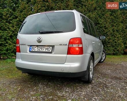 Серый Фольксваген Туран, объемом двигателя 1.6 л и пробегом 146 тыс. км за 4800 $, фото 6 на Automoto.ua