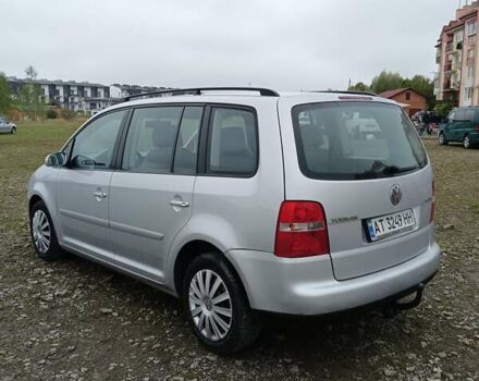 Серый Фольксваген Туран, объемом двигателя 1.6 л и пробегом 237 тыс. км за 4990 $, фото 4 на Automoto.ua