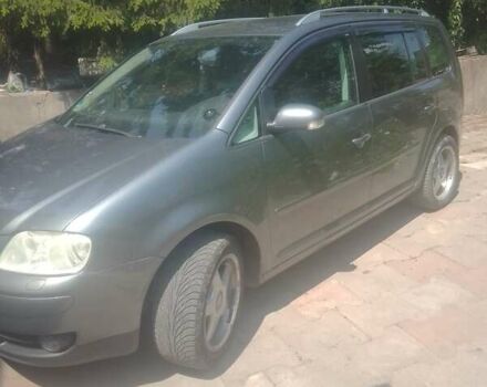 Сірий Фольксваген Туран, об'ємом двигуна 2 л та пробігом 280 тис. км за 7200 $, фото 11 на Automoto.ua