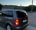 Серый Фольксваген Туран, объемом двигателя 1.6 л и пробегом 340 тыс. км за 5800 $, фото 1 на Automoto.ua