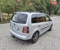 Серый Фольксваген Туран, объемом двигателя 1.9 л и пробегом 370 тыс. км за 6990 $, фото 3 на Automoto.ua