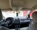 Серый Фольксваген Туран, объемом двигателя 1.6 л и пробегом 227 тыс. км за 5200 $, фото 6 на Automoto.ua
