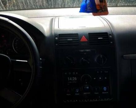 Сірий Фольксваген Туран, об'ємом двигуна 1.6 л та пробігом 261 тис. км за 5200 $, фото 2 на Automoto.ua