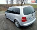 Серый Фольксваген Туран, объемом двигателя 1.9 л и пробегом 325 тыс. км за 5650 $, фото 3 на Automoto.ua