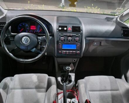 Серый Фольксваген Туран, объемом двигателя 0 л и пробегом 467 тыс. км за 2568 $, фото 8 на Automoto.ua