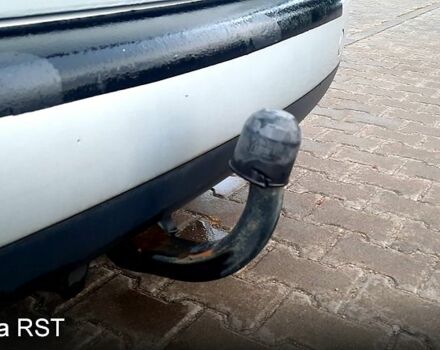 Серый Фольксваген Туран, объемом двигателя 1.9 л и пробегом 231 тыс. км за 2700 $, фото 6 на Automoto.ua