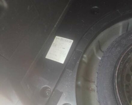 Сірий Фольксваген Туран, об'ємом двигуна 2 л та пробігом 280 тис. км за 7200 $, фото 12 на Automoto.ua