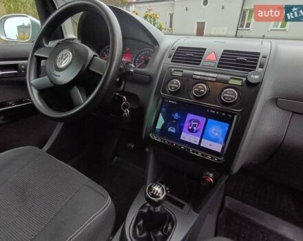 Серый Фольксваген Туран, объемом двигателя 1.6 л и пробегом 146 тыс. км за 4800 $, фото 13 на Automoto.ua