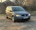 Сірий Фольксваген Туран, об'ємом двигуна 1.6 л та пробігом 250 тис. км за 3700 $, фото 1 на Automoto.ua