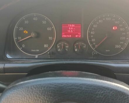 Серый Фольксваген Туран, объемом двигателя 1.6 л и пробегом 210 тыс. км за 4500 $, фото 10 на Automoto.ua