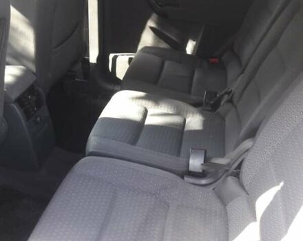 Серый Фольксваген Туран, объемом двигателя 1.9 л и пробегом 297 тыс. км за 5500 $, фото 2 на Automoto.ua