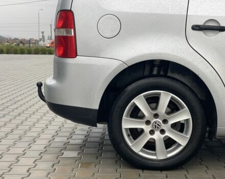 Серый Фольксваген Туран, объемом двигателя 1.9 л и пробегом 304 тыс. км за 5600 $, фото 11 на Automoto.ua