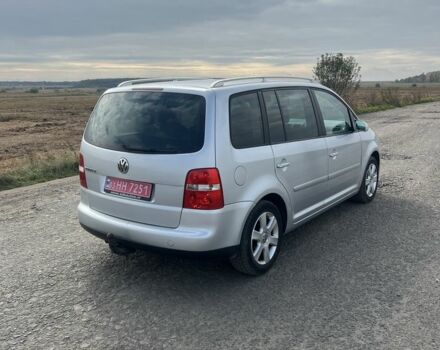 Сірий Фольксваген Туран, об'ємом двигуна 1.6 л та пробігом 275 тис. км за 3850 $, фото 2 на Automoto.ua