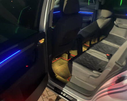 Серый Фольксваген Туран, объемом двигателя 1.97 л и пробегом 490 тыс. км за 5550 $, фото 9 на Automoto.ua