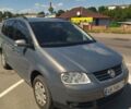 Сірий Фольксваген Туран, об'ємом двигуна 1.9 л та пробігом 330 тис. км за 6100 $, фото 1 на Automoto.ua