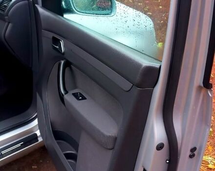 Сірий Фольксваген Туран, об'ємом двигуна 1.6 л та пробігом 199 тис. км за 5900 $, фото 6 на Automoto.ua