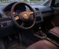 Серый Фольксваген Туран, объемом двигателя 1.6 л и пробегом 230 тыс. км за 4950 $, фото 7 на Automoto.ua
