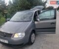 Серый Фольксваген Туран, объемом двигателя 1.6 л и пробегом 302 тыс. км за 5350 $, фото 119 на Automoto.ua