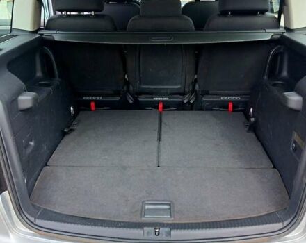 Сірий Фольксваген Туран, об'ємом двигуна 1.98 л та пробігом 196 тис. км за 5990 $, фото 3 на Automoto.ua