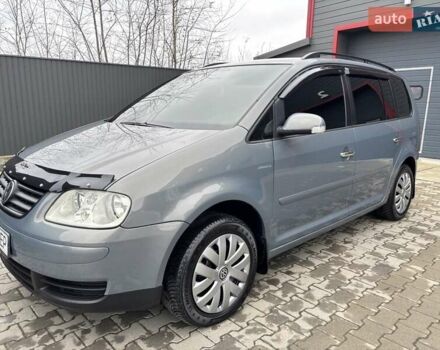 Серый Фольксваген Туран, объемом двигателя 1.9 л и пробегом 281 тыс. км за 6700 $, фото 8 на Automoto.ua