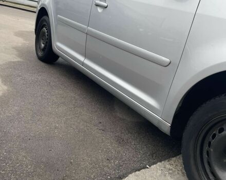 Сірий Фольксваген Туран, об'ємом двигуна 1.9 л та пробігом 330 тис. км за 2300 $, фото 11 на Automoto.ua