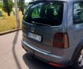 Серый Фольксваген Туран, объемом двигателя 1.6 л и пробегом 210 тыс. км за 6800 $, фото 6 на Automoto.ua