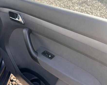 Серый Фольксваген Туран, объемом двигателя 0 л и пробегом 250 тыс. км за 5500 $, фото 10 на Automoto.ua